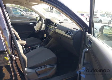 2018 Volkswagen Tiguan 2.0T S из США, поврежденный, VIN 3VV0B7AXXJM107104